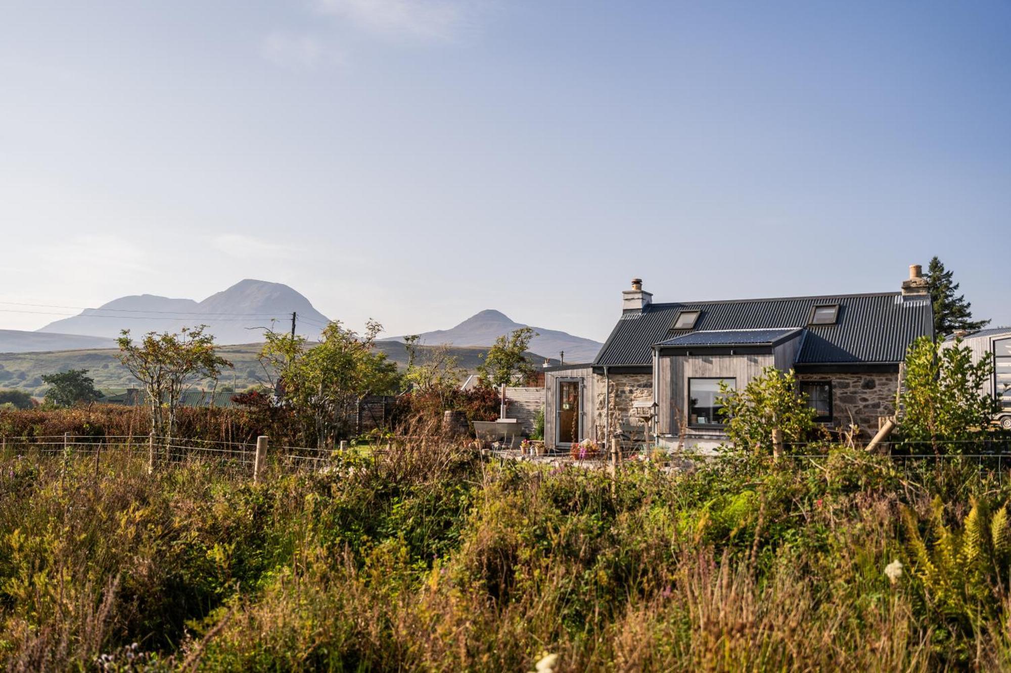 Jura, Mrs Leonard'S Cottage Craighouse Exterior foto